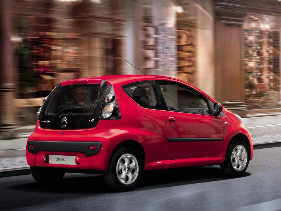  Citroen C1 3-Door 2012 года  (фото 74 из 80)